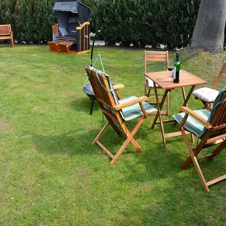 Island House Paul On The Island Of Poel